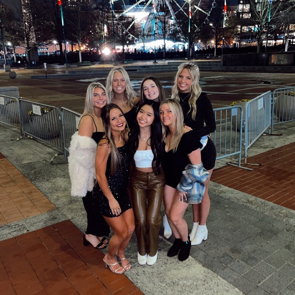 Meet your posher, Catherine - Picture 8 of 8